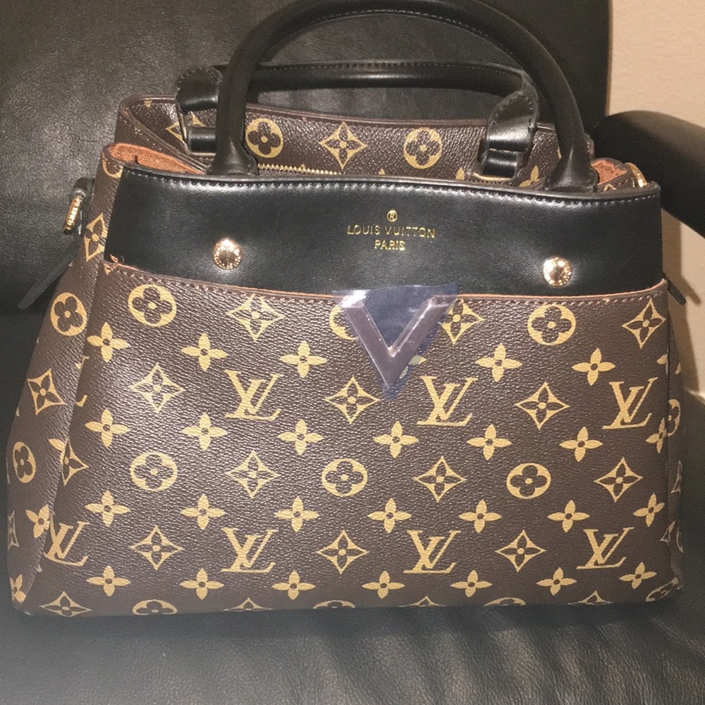 Handbag - Picture 1 of 4